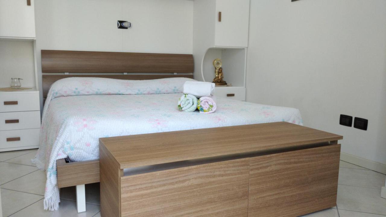 Delle Rose apartment Eraclea Mare Buitenkant foto