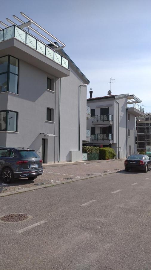 Delle Rose apartment Eraclea Mare Buitenkant foto